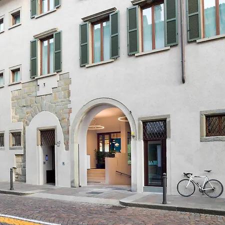 Hotel apartamentowy Residenza Del Borgo 4*