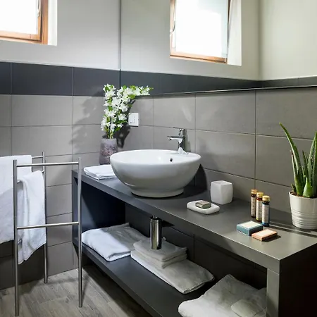 Residenza Del Borgo Апарт-отель Бергамо